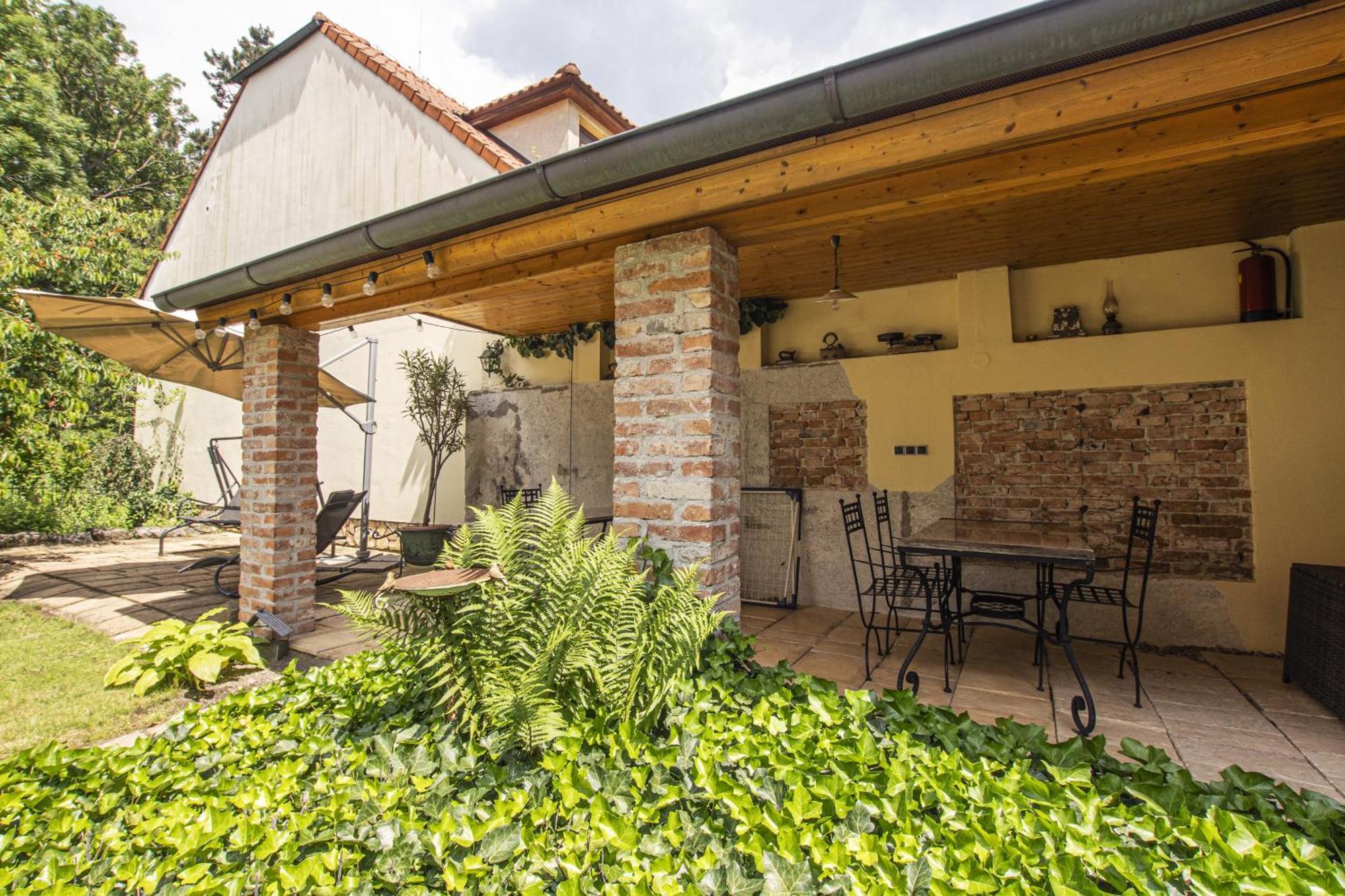 Lichtenstejnske Domky Lednice Exterior foto